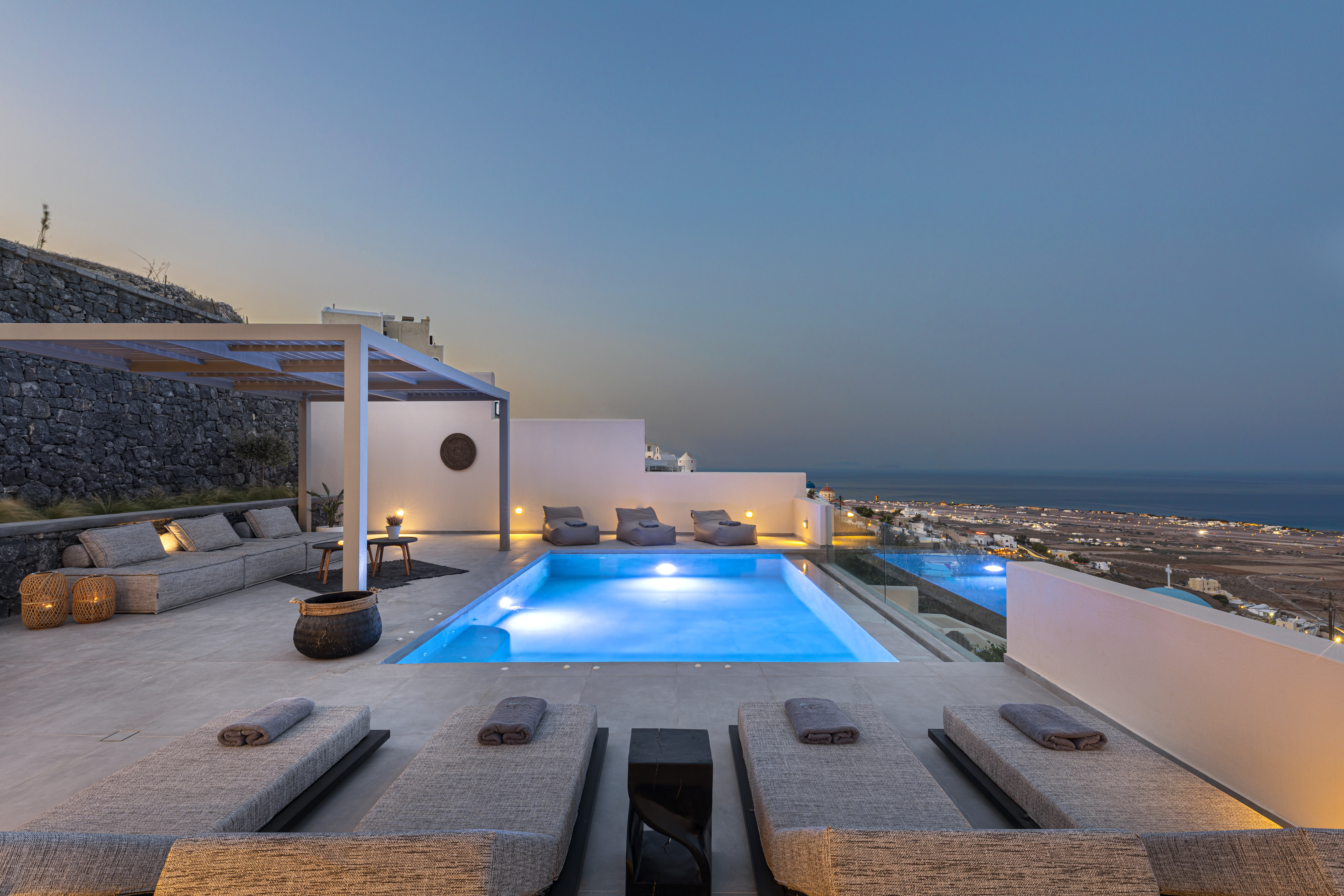 Luxury Villas Heated Pools