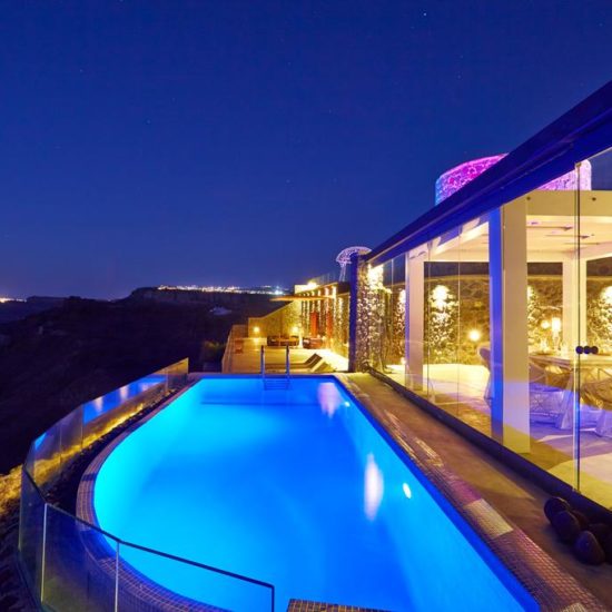 luxury santorini villas