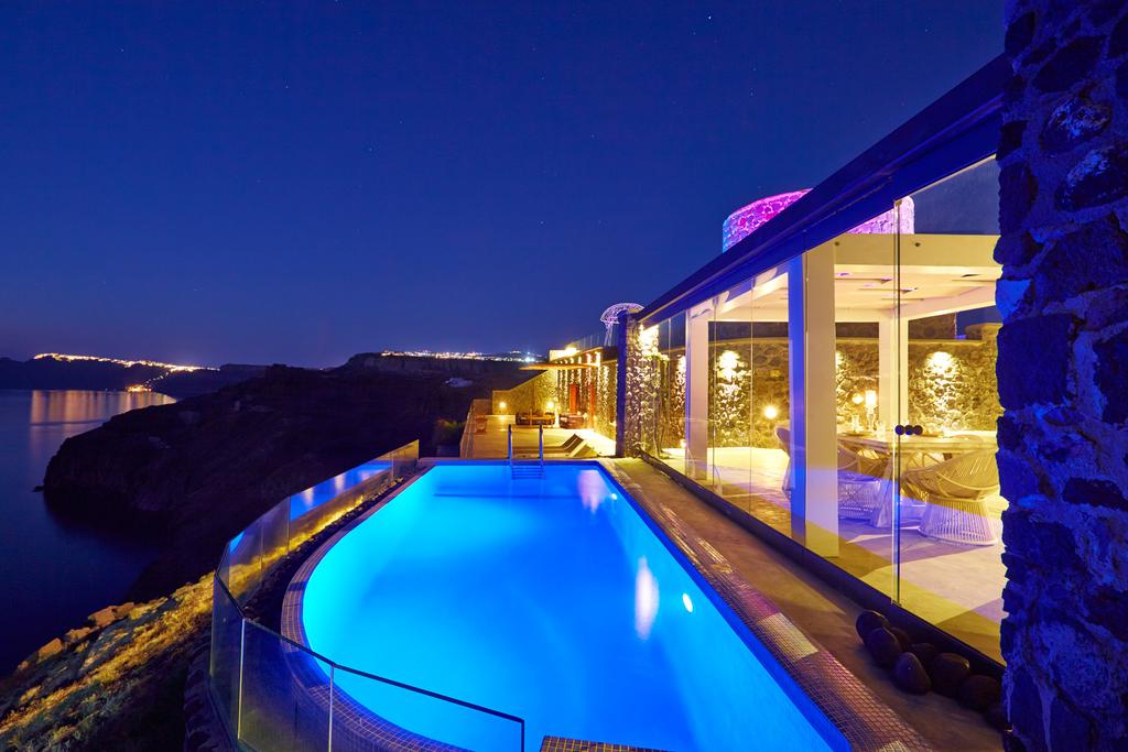 luxury santorini villas