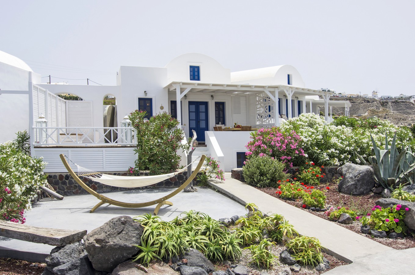 oia villas santorini