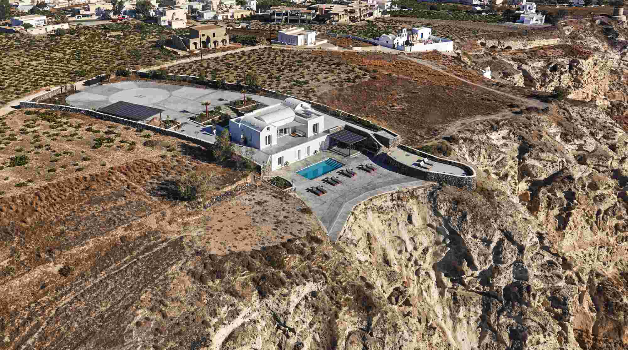 santorini luxury villas