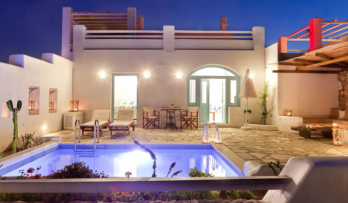 santorini villa holidays