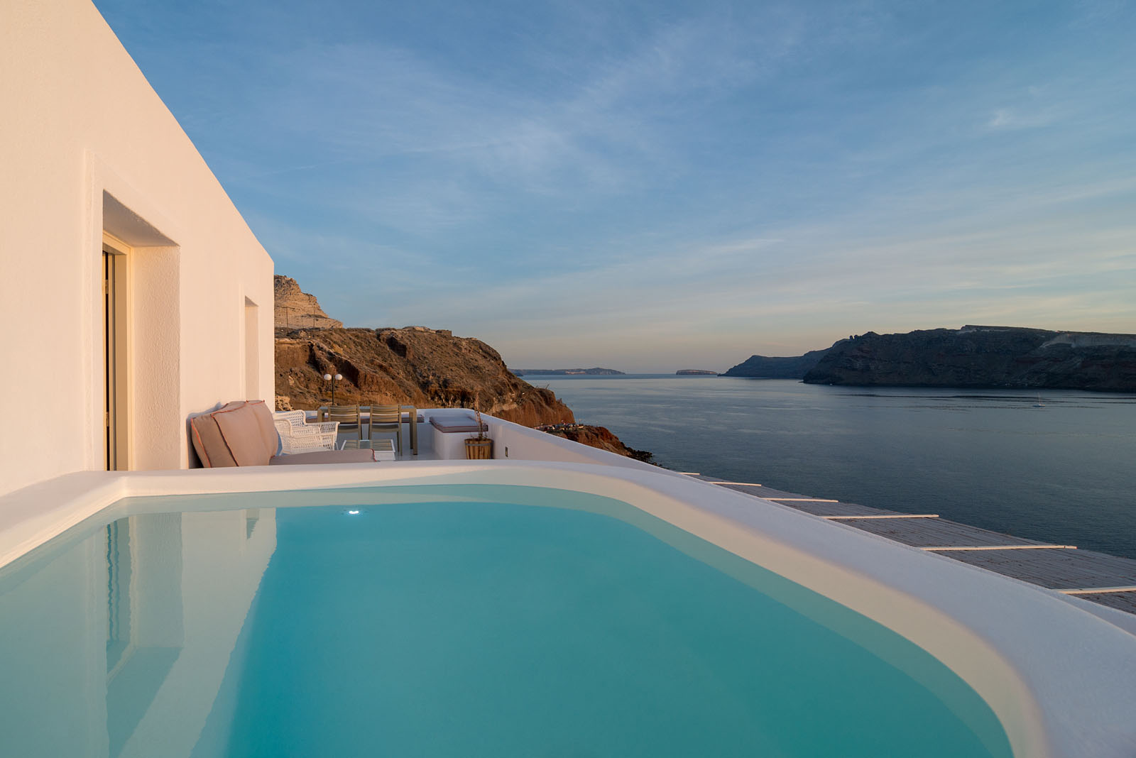 santorini holidays