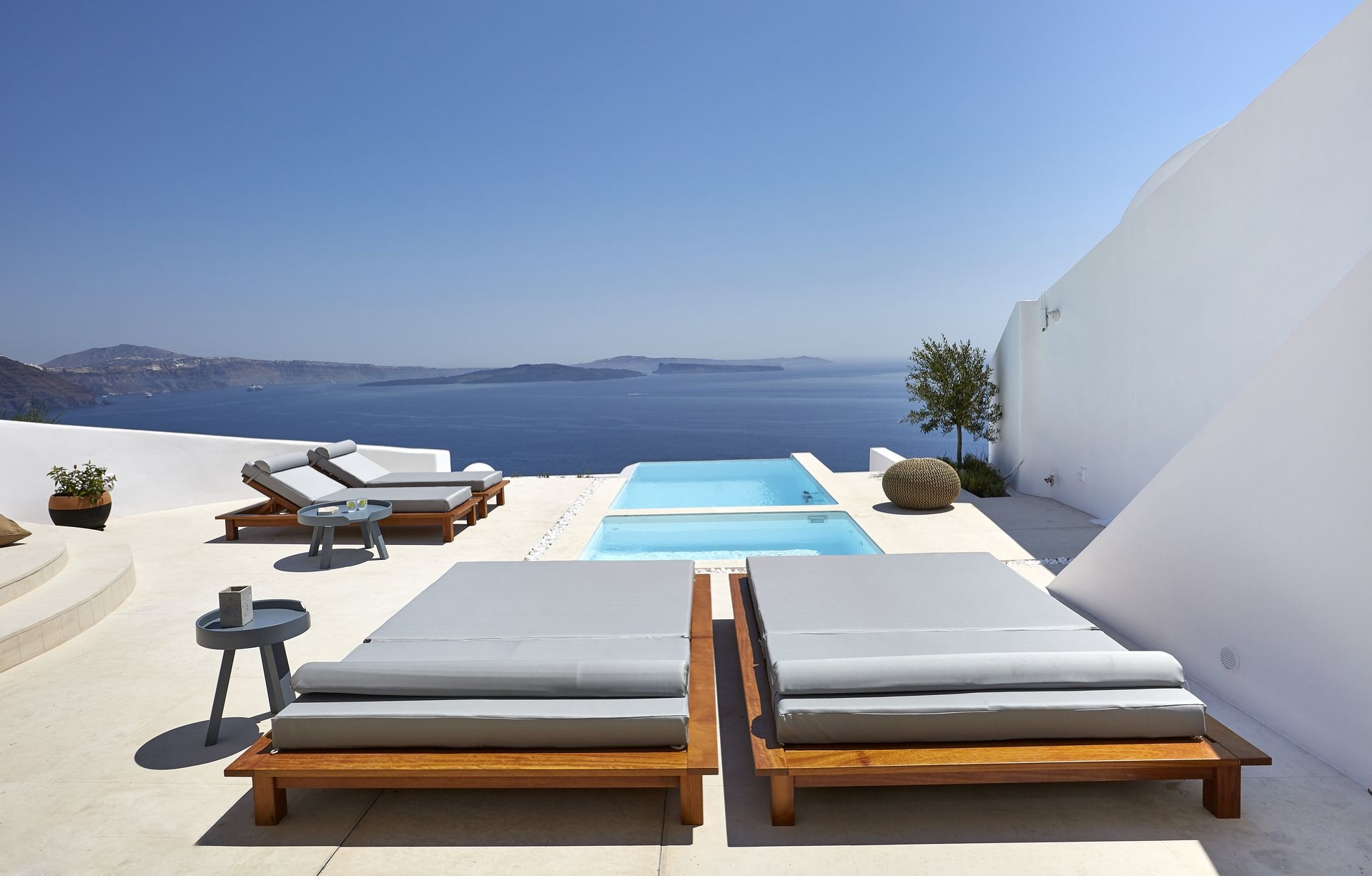 santorini villas oia