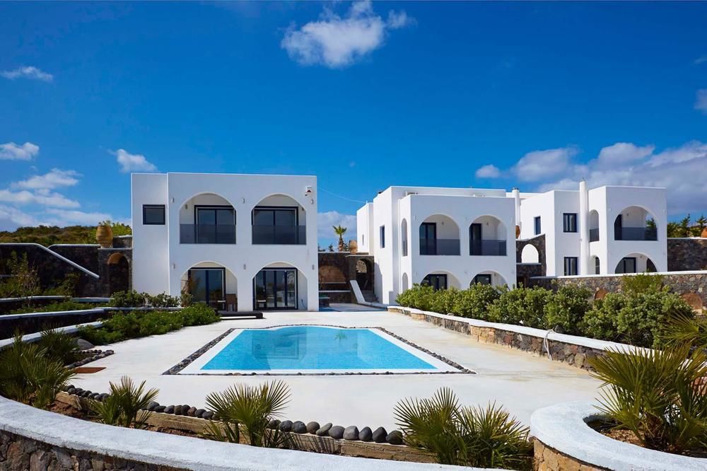 Thira Ammos Villas