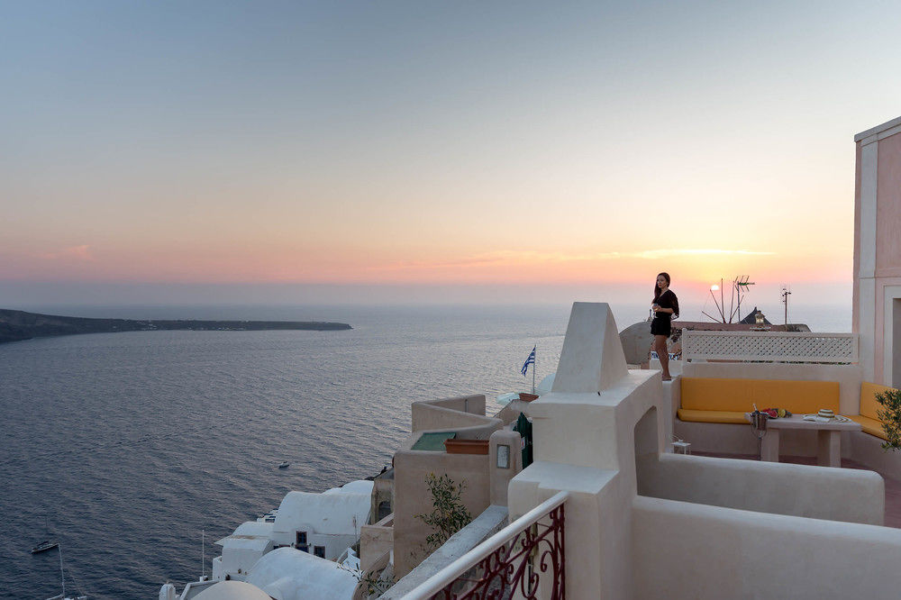 villas in santorini