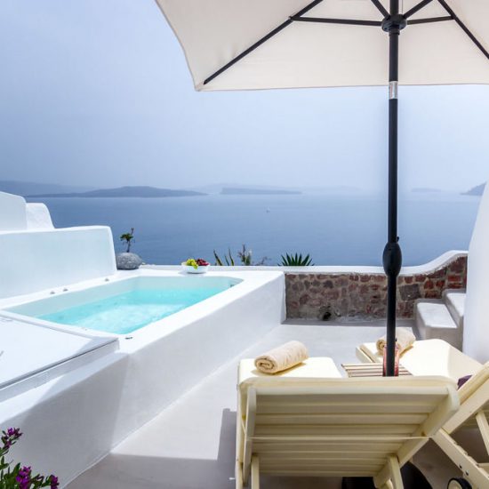 santorini villas infinity pools