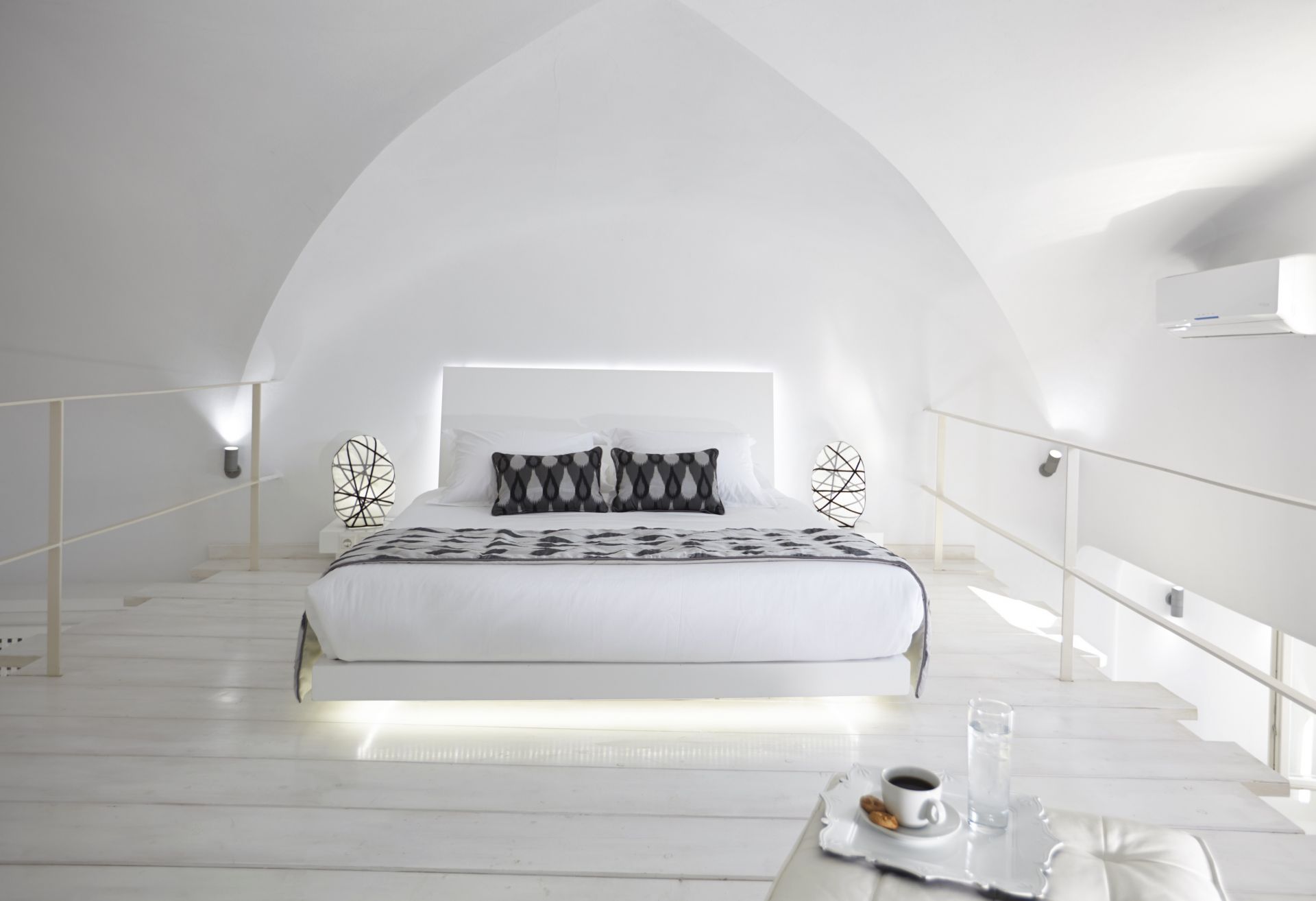 santorini villas rentals