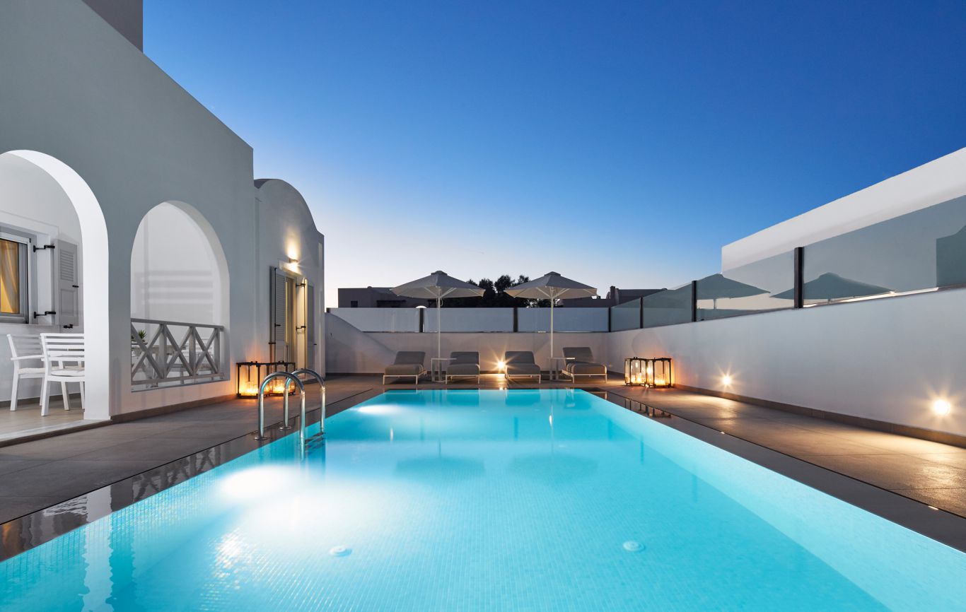 santorini luxury villas