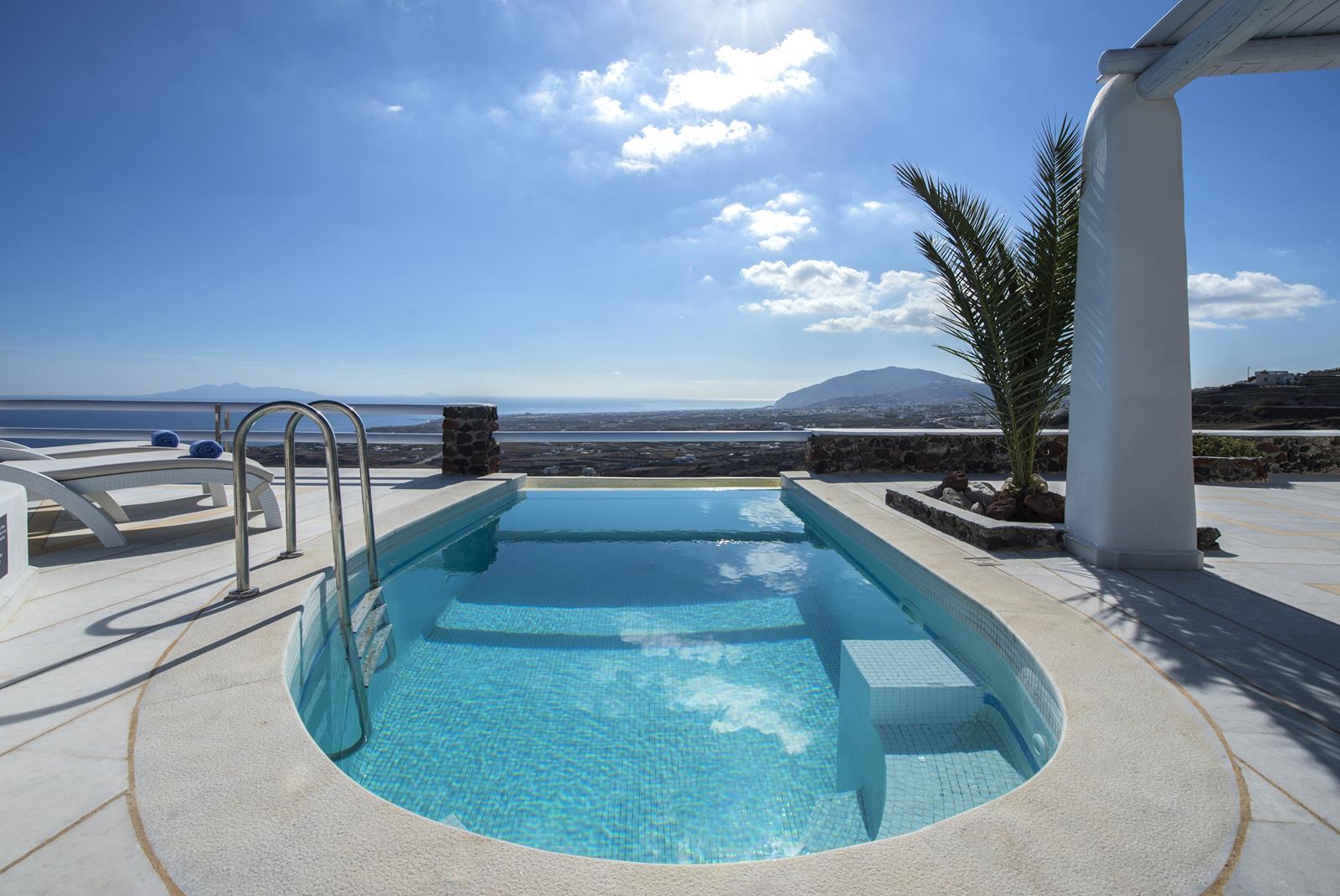 santorini villas infinity pools