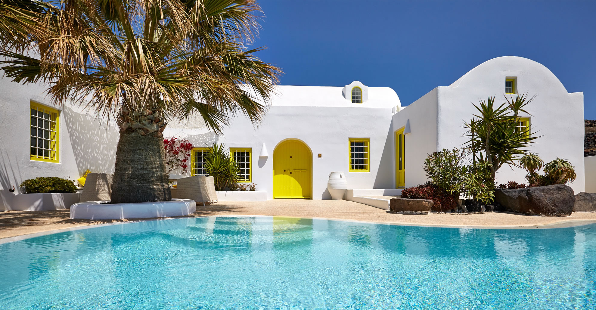 luxury santorini villas