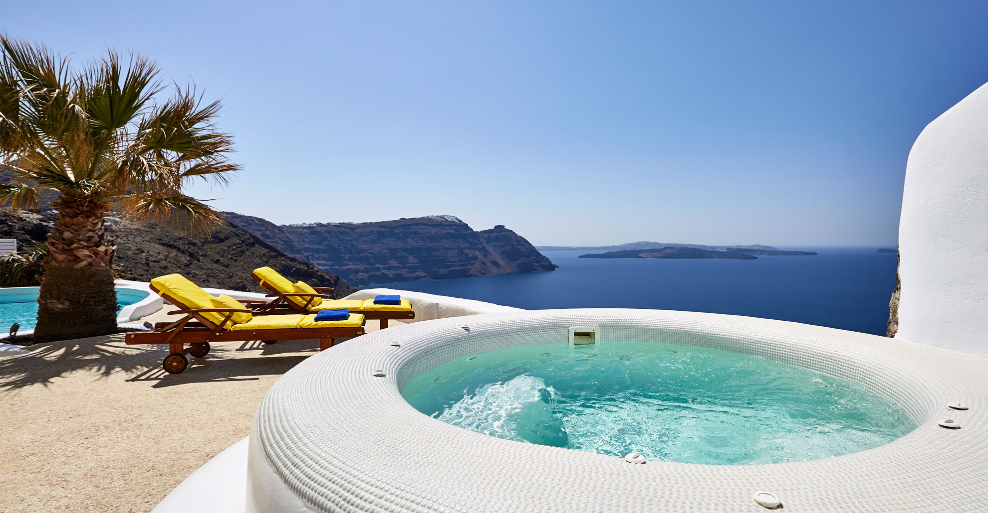 luxury santorini villas