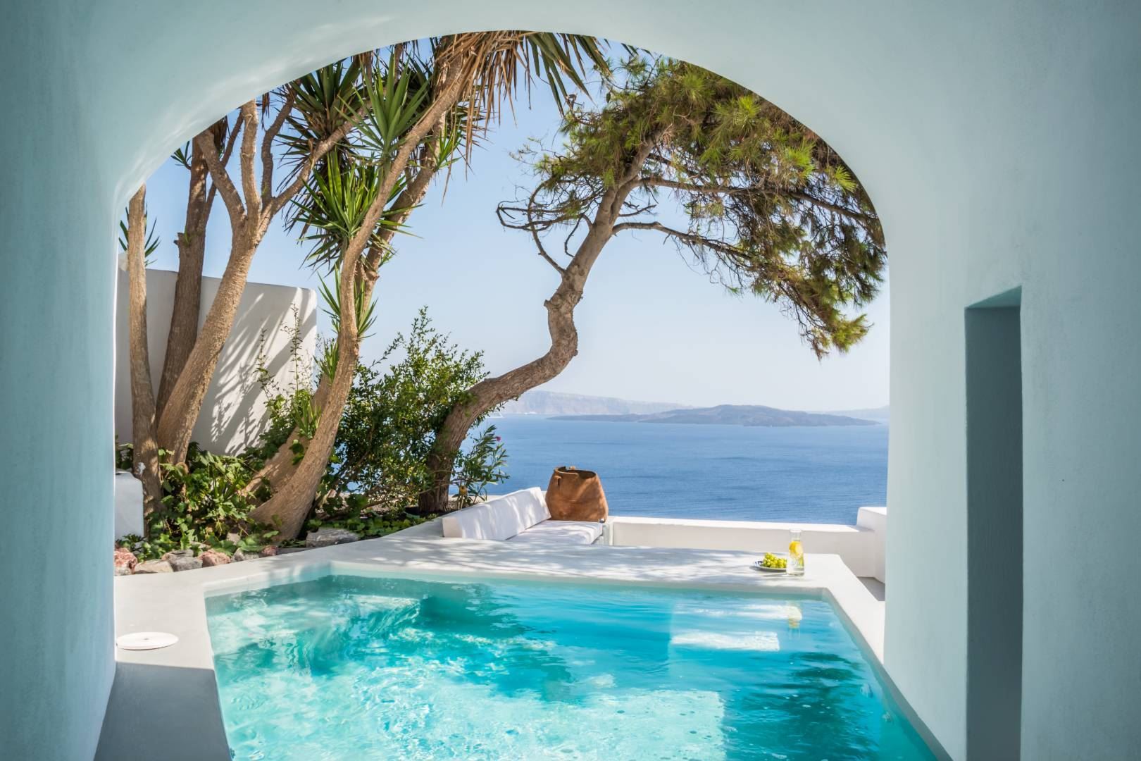 santorini villas infinity pools