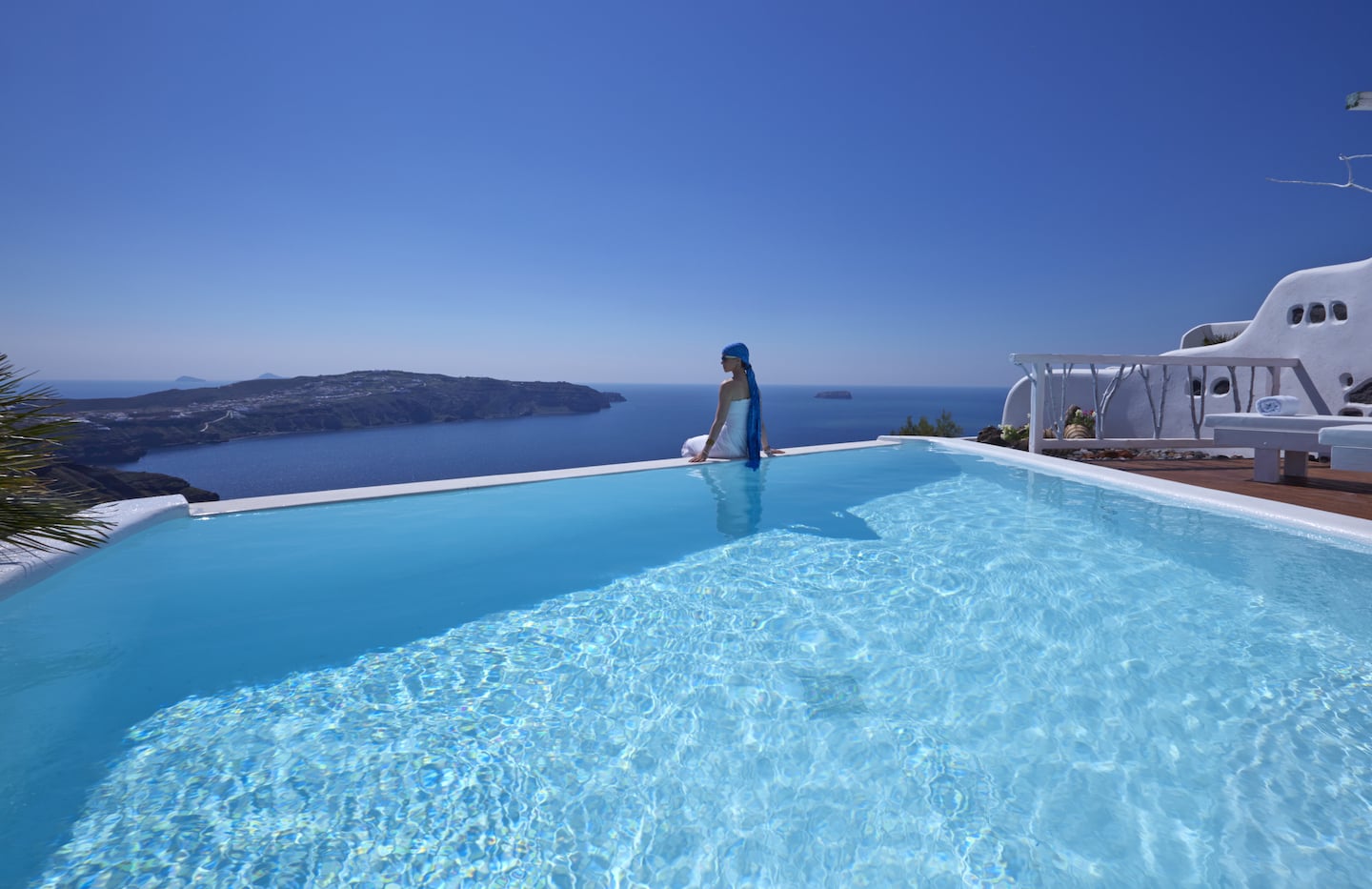 santorini luxury villas