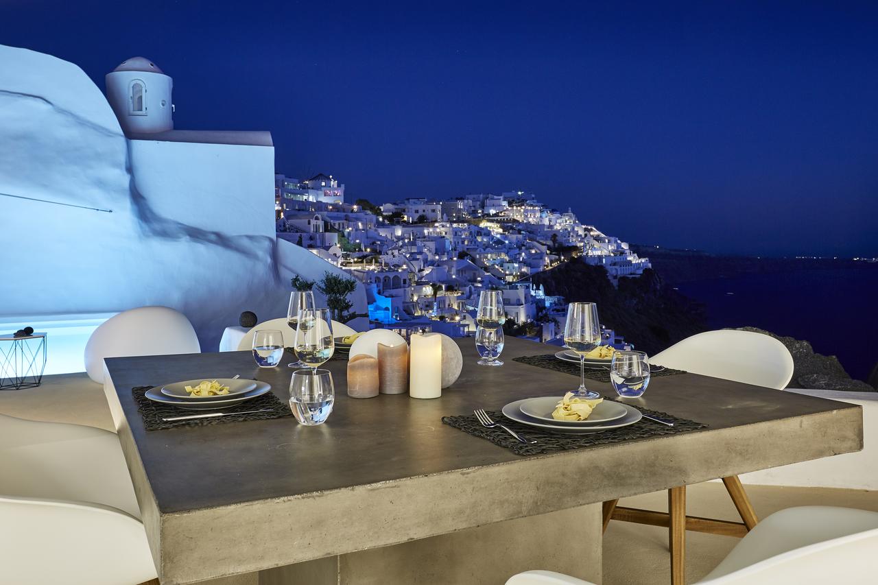 santorini luxury villas