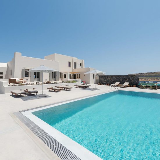 villa krinos santorini