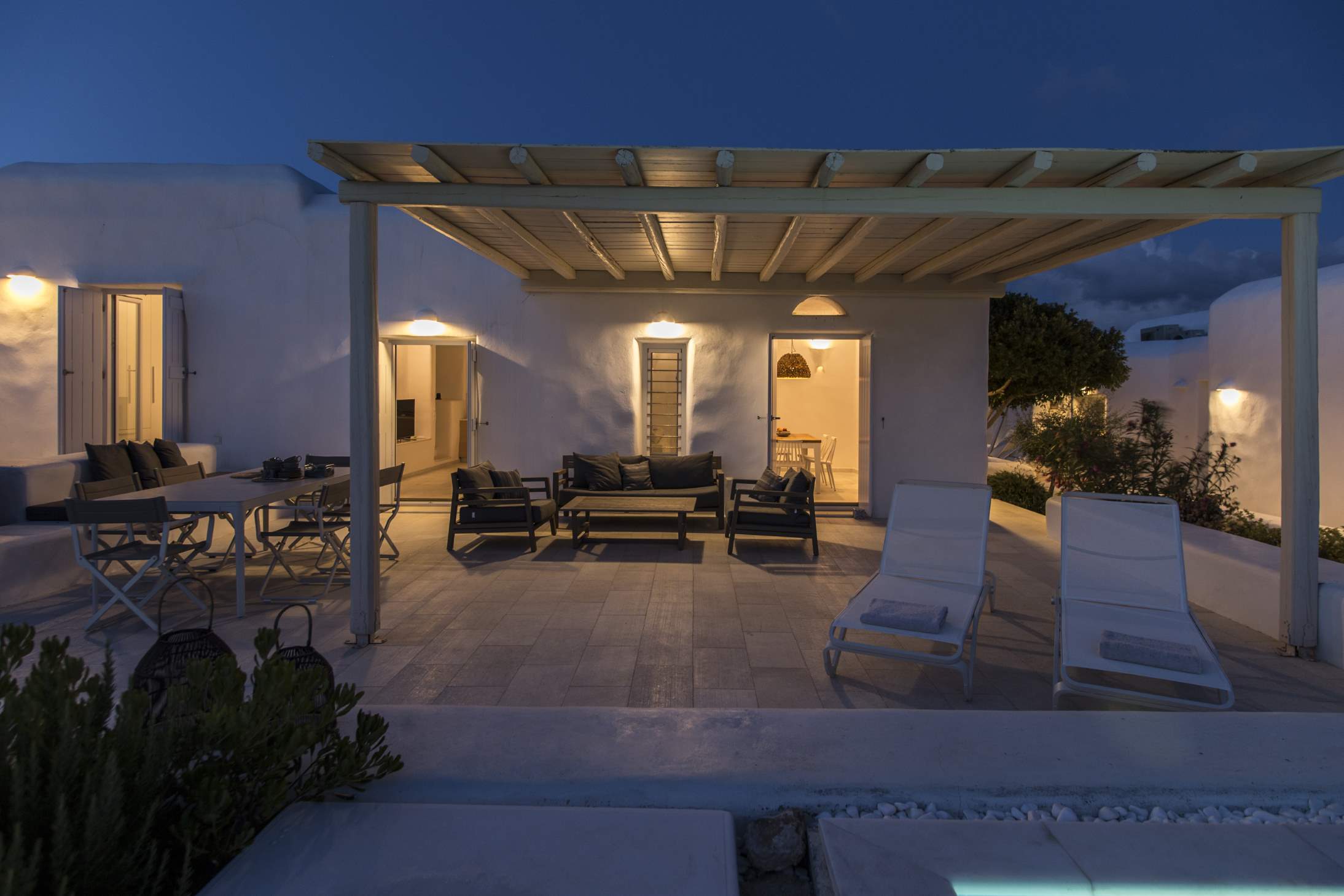 paros luxury villas