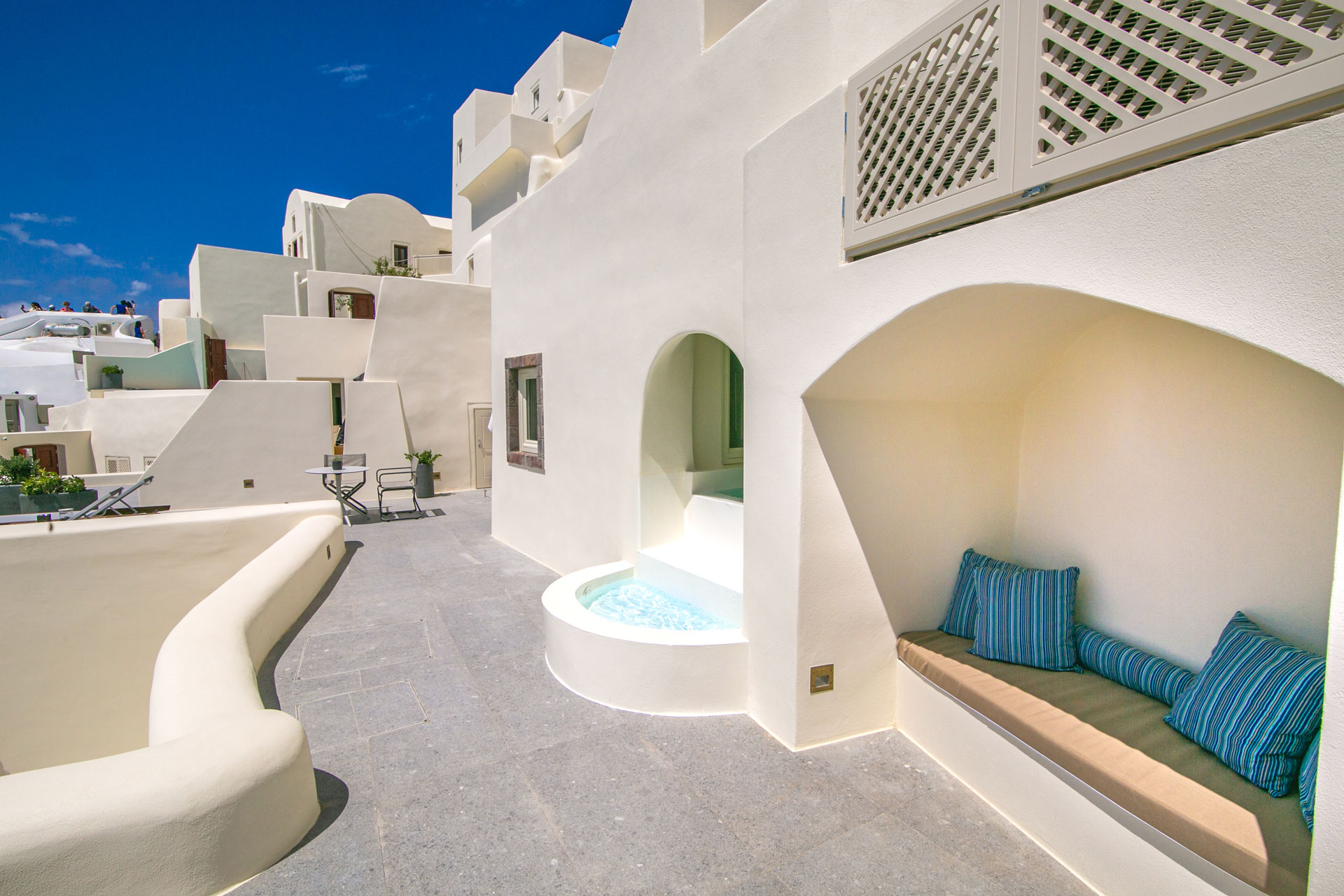 luxury villas oia