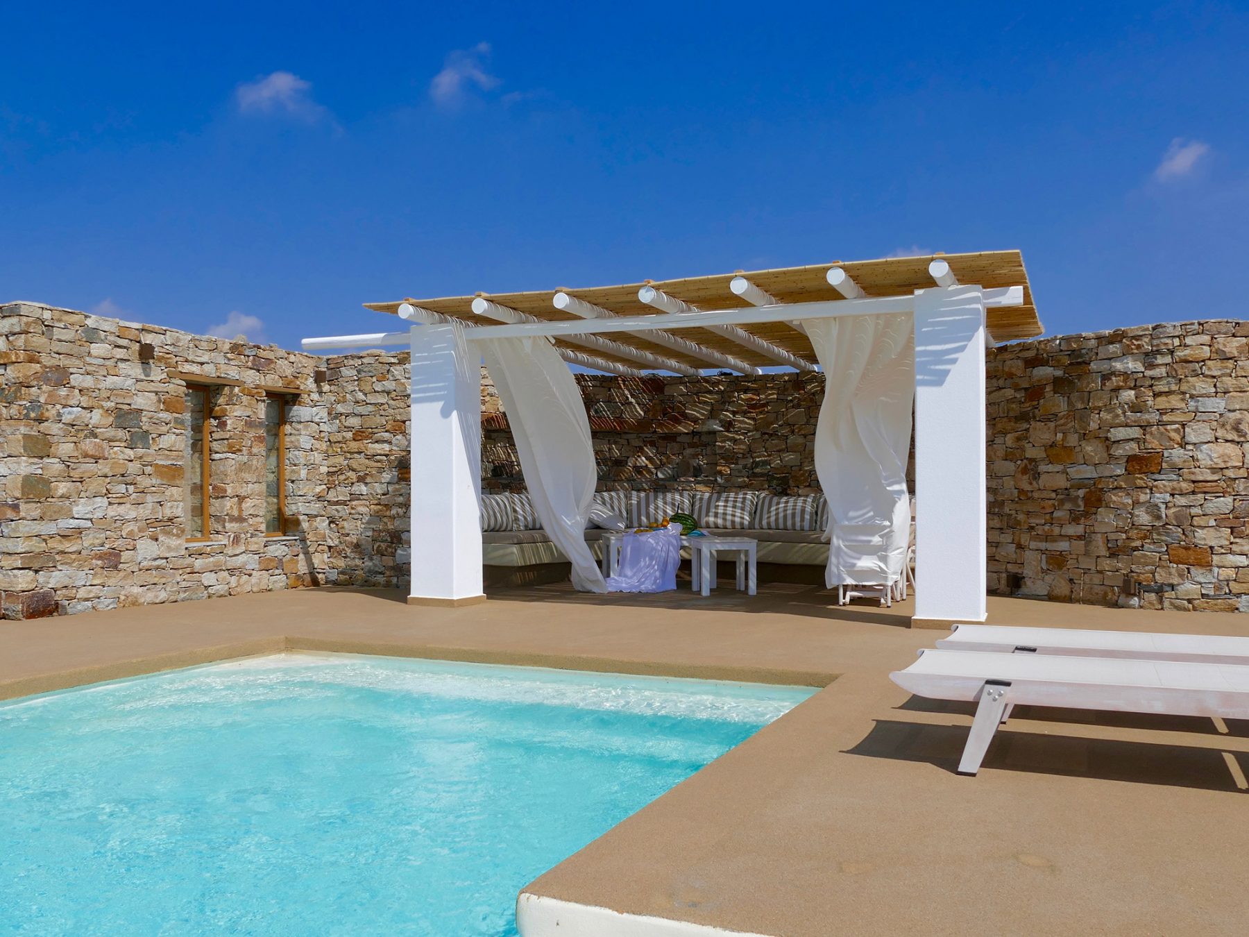 naxos luxury villas