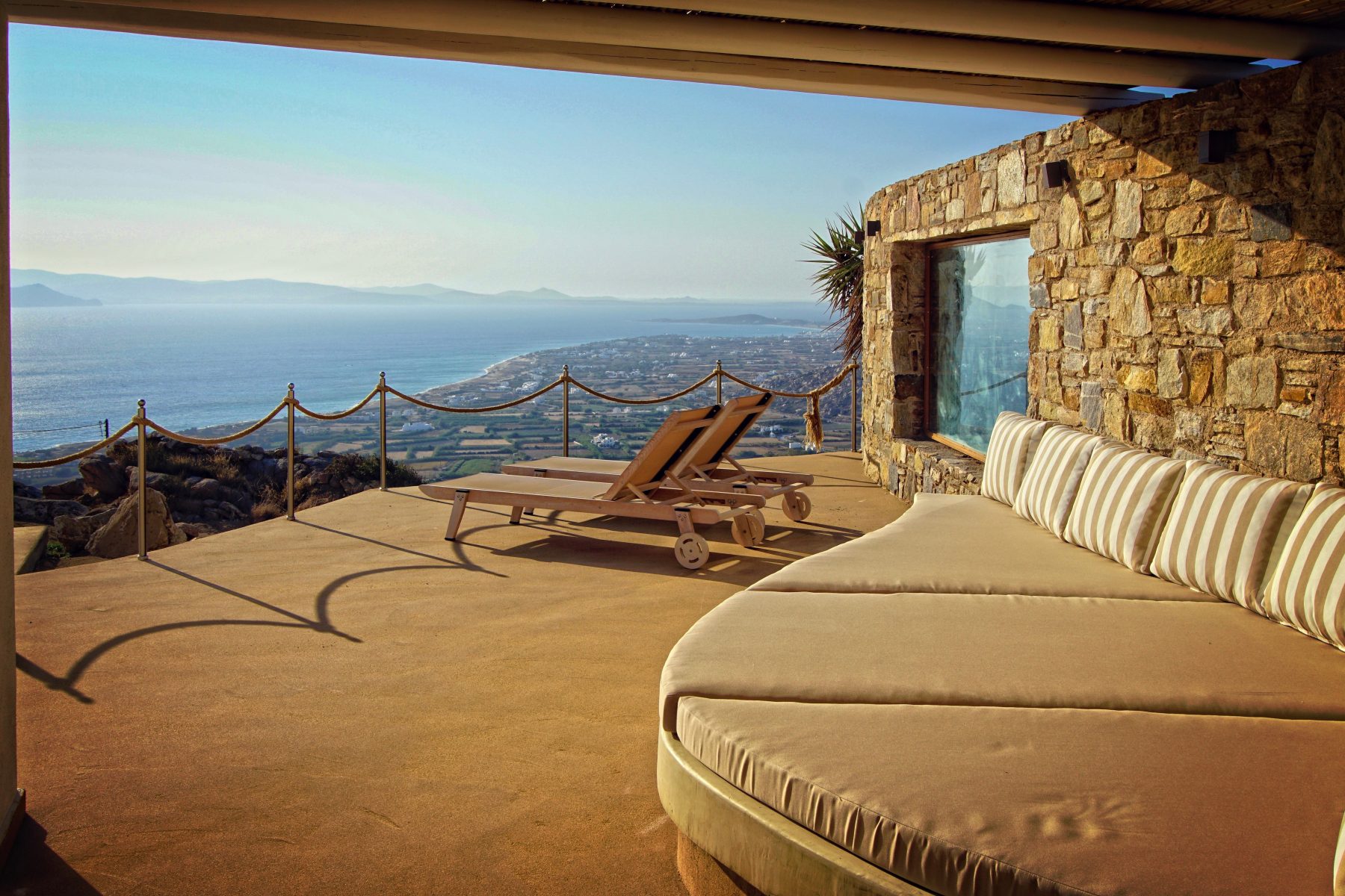 luxury villas naxos
