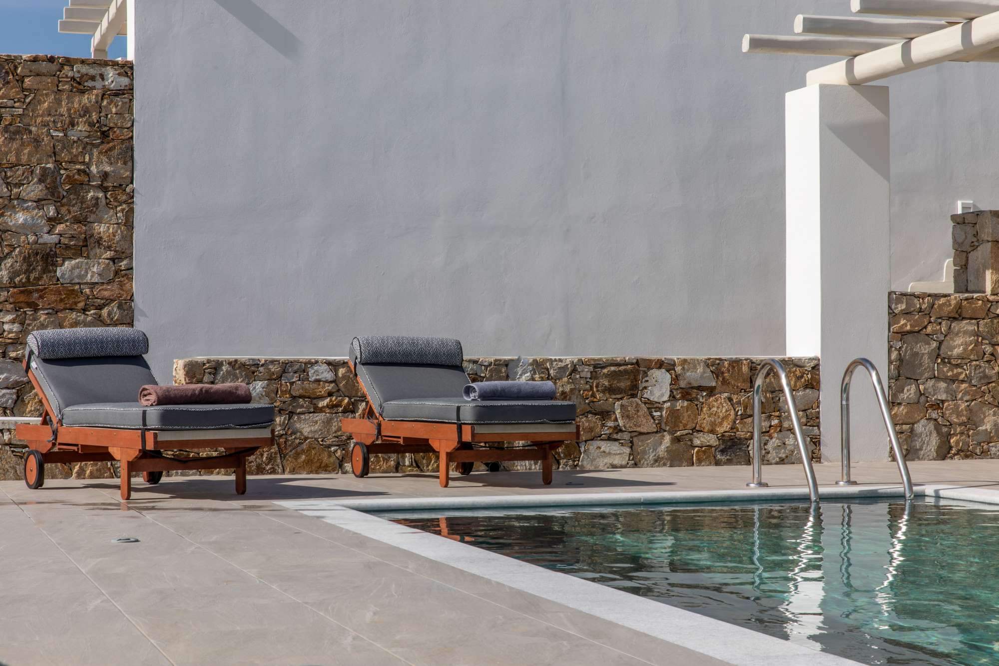 naxos villas private pools