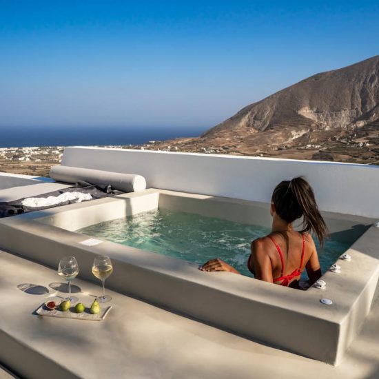 santorini villas private jacuzzi