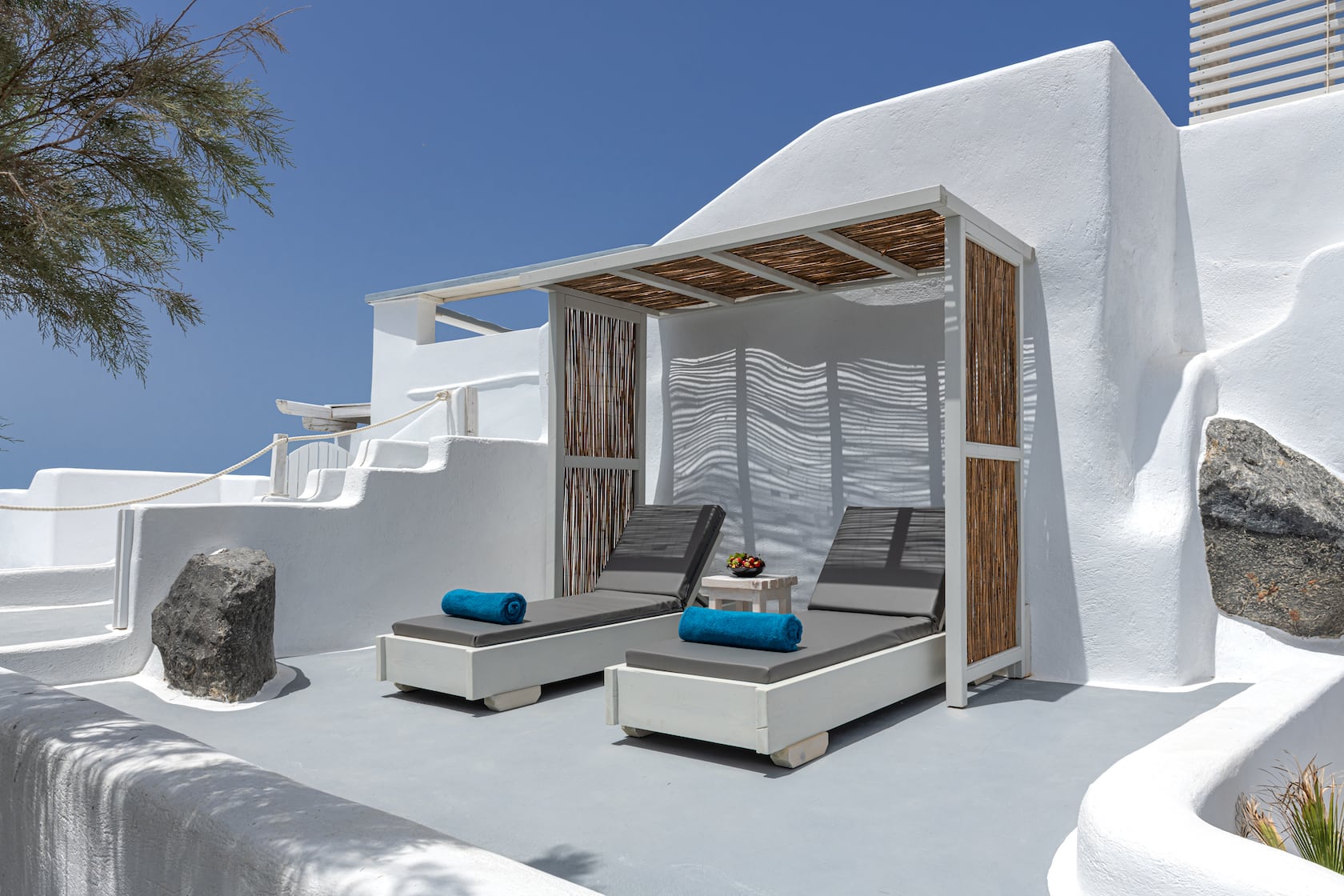 santorini suites private pools