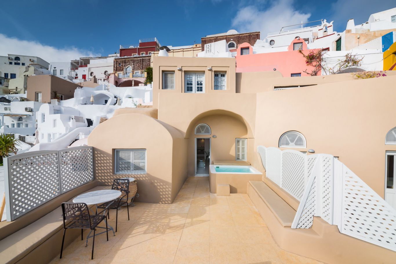 oia villas greece