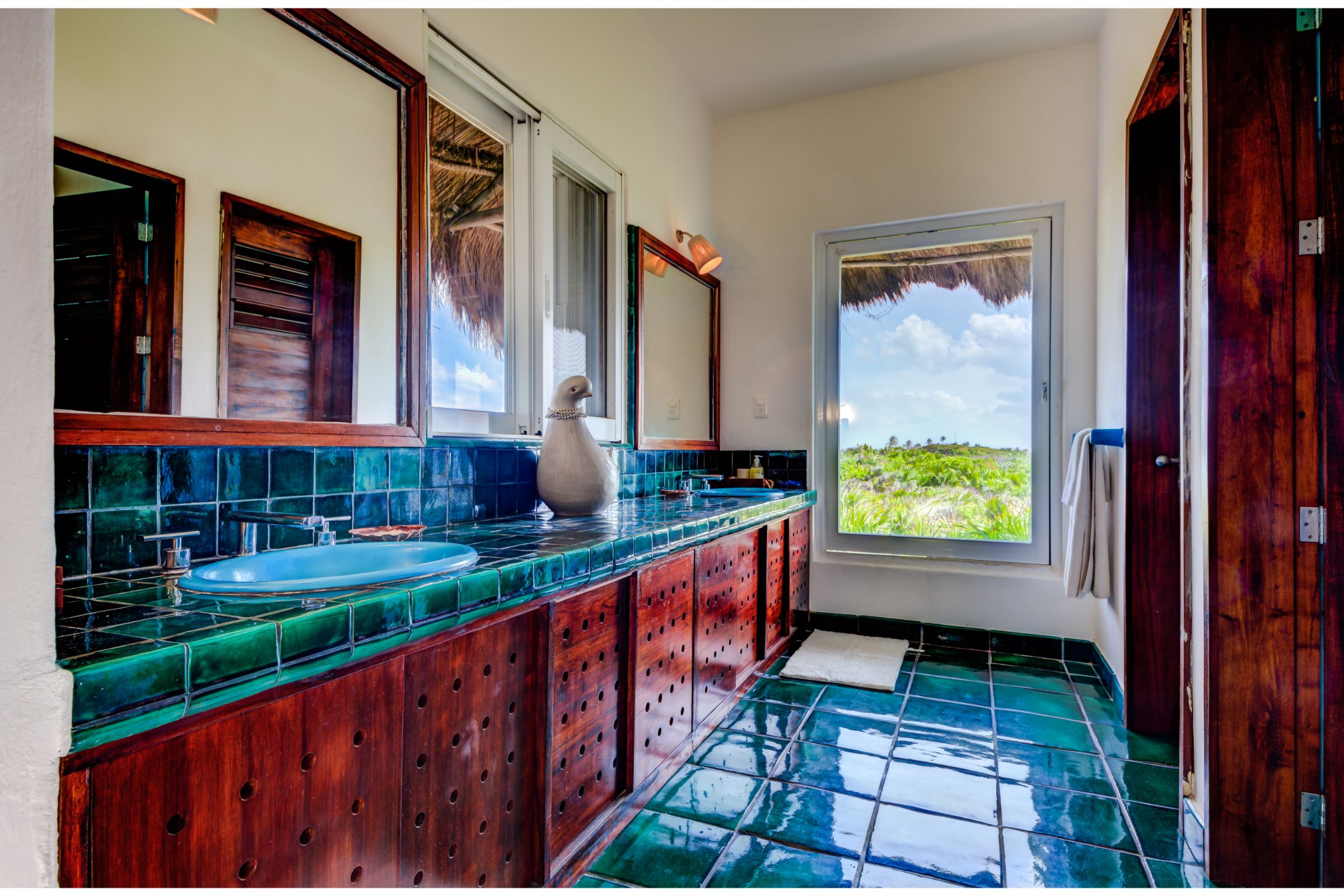 Milagro Tulum villa bathroom