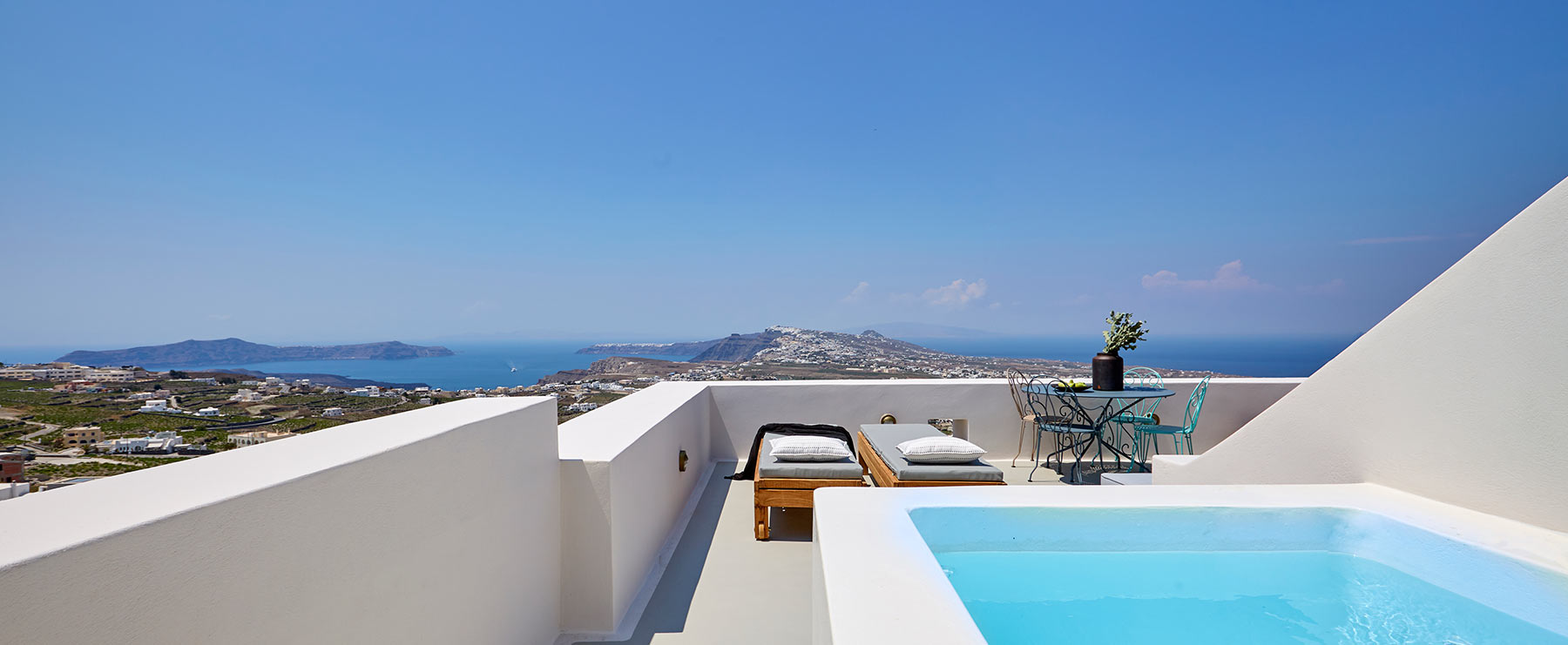 pyrgos villas santorini greece