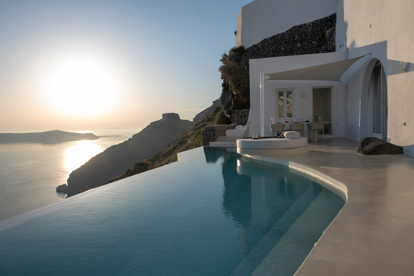 luxury villas fira santorini