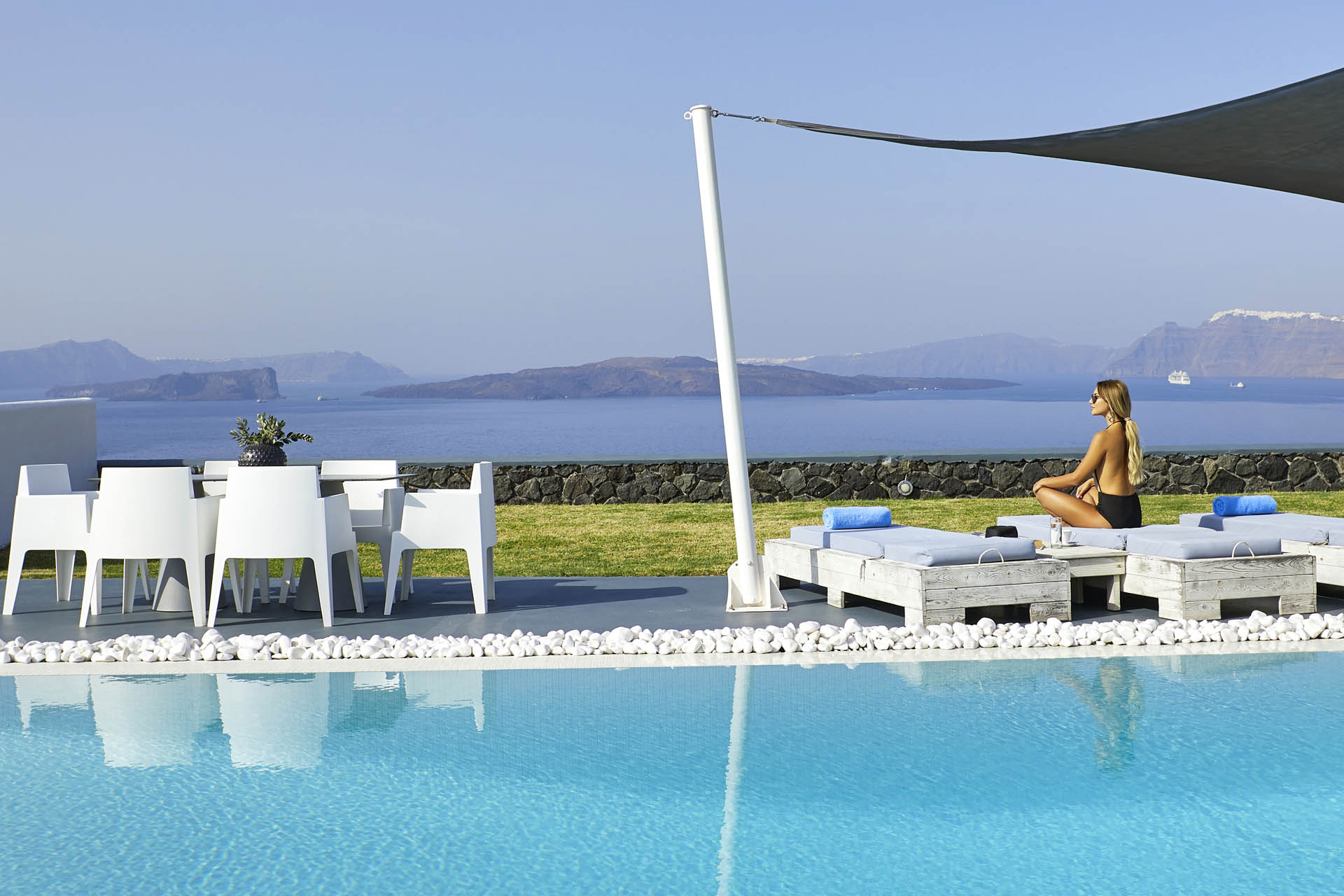 Akrotiri Sunshine Villas