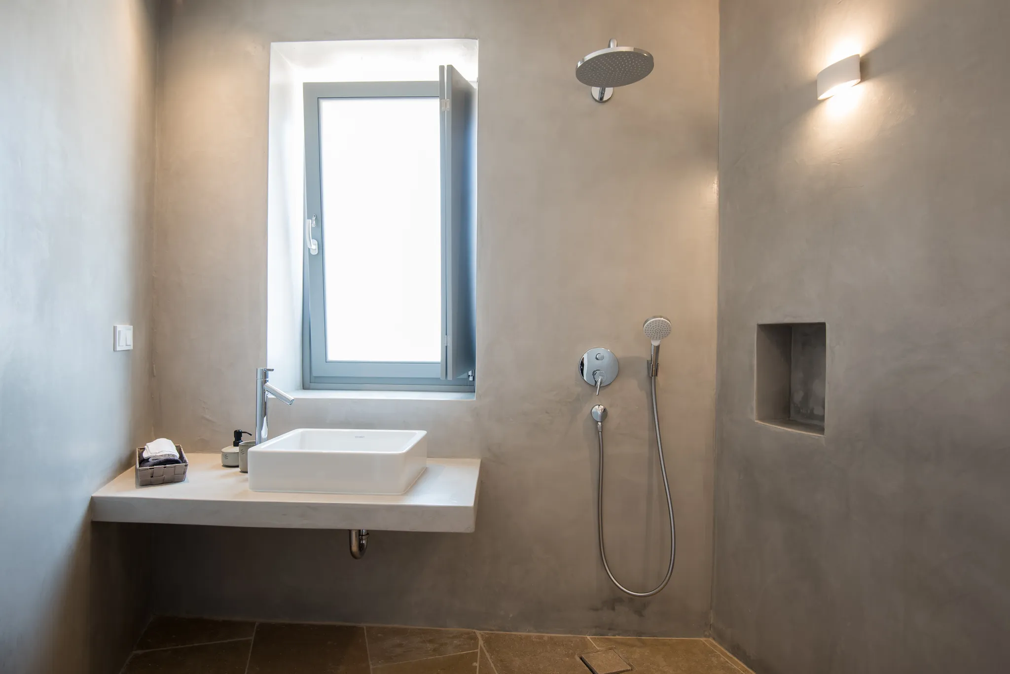 olive tree villa paros showers