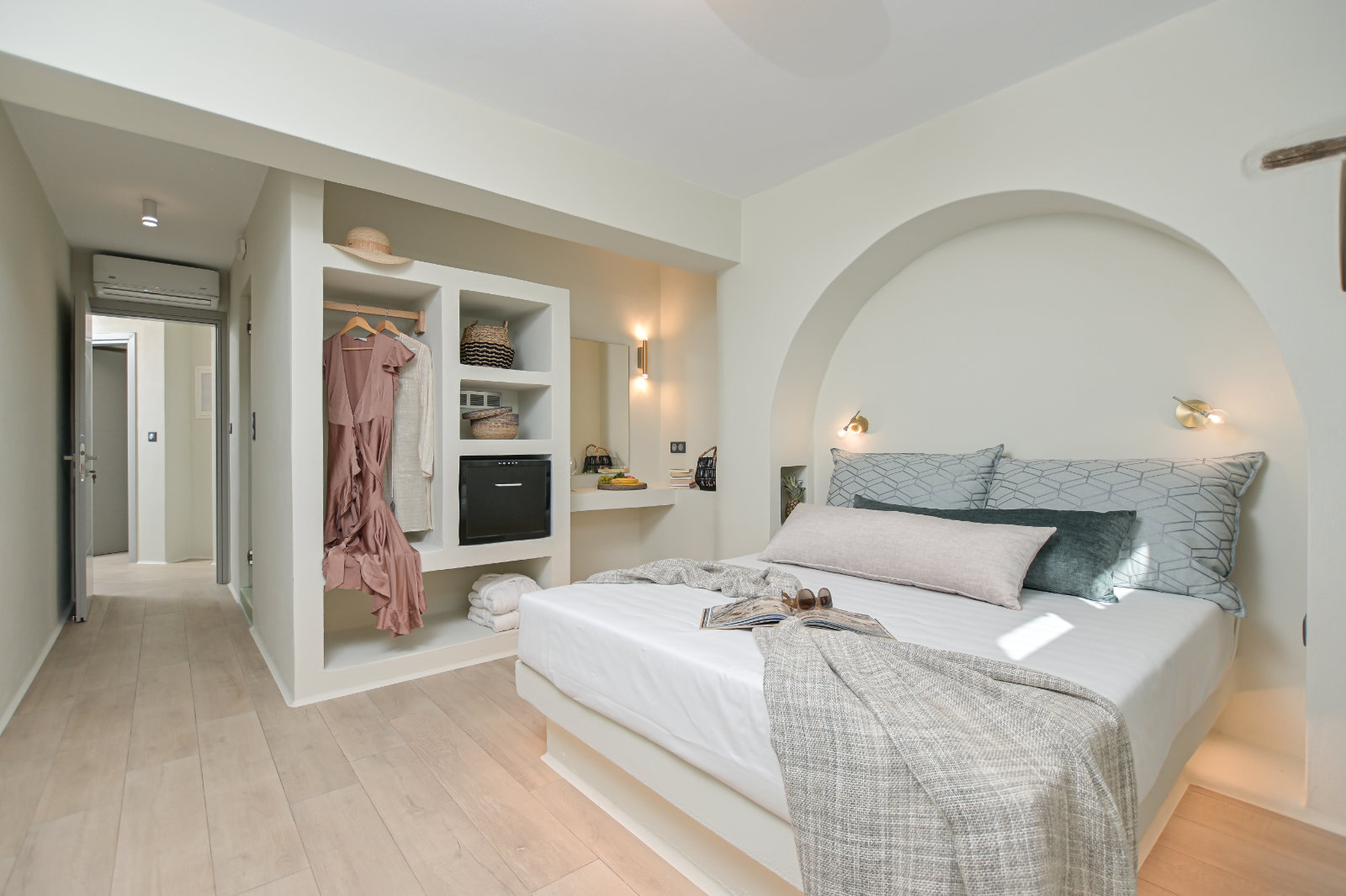 plaka beach luxury villas rooms