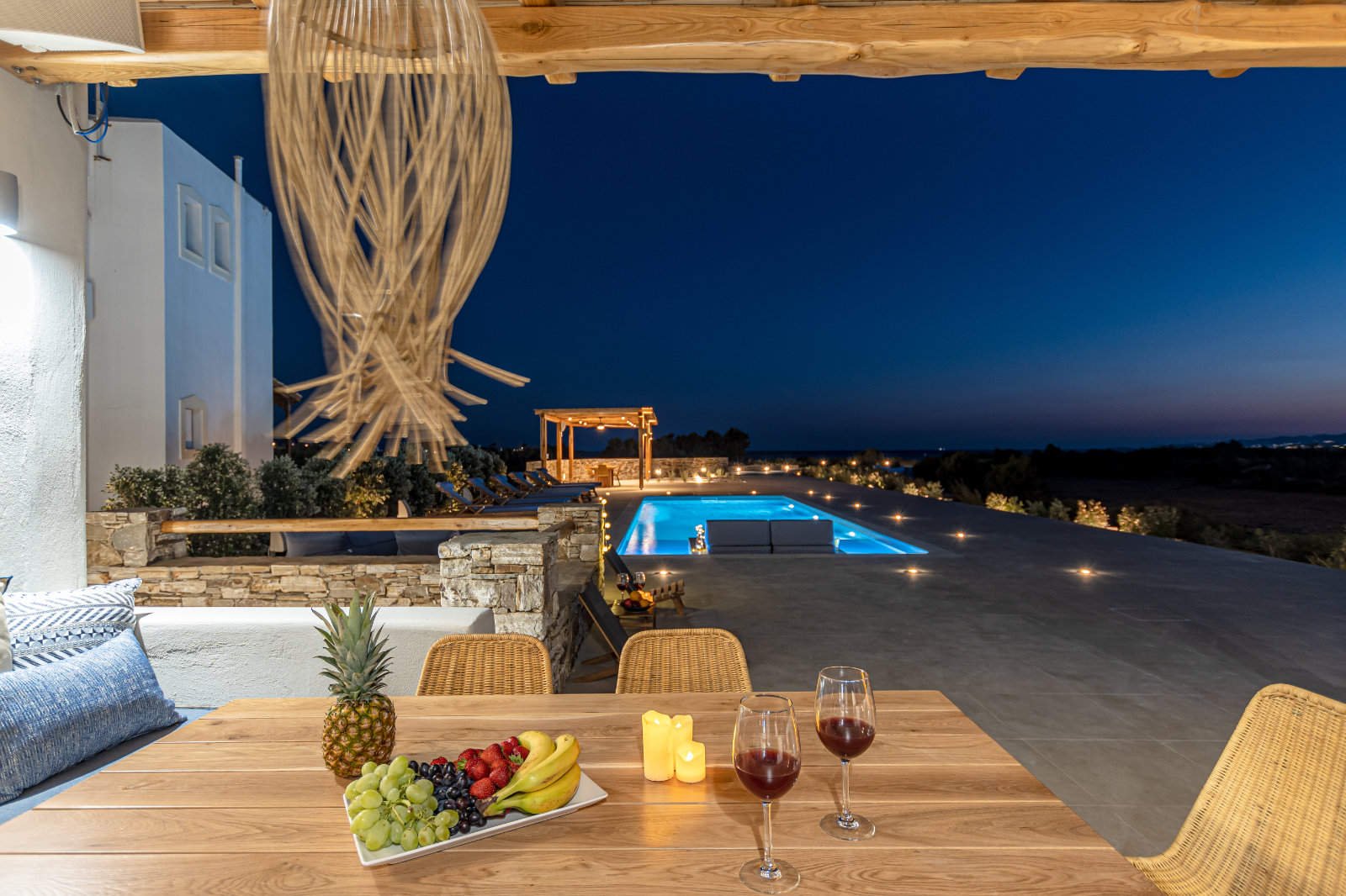 plaka beach luxury villas eveings