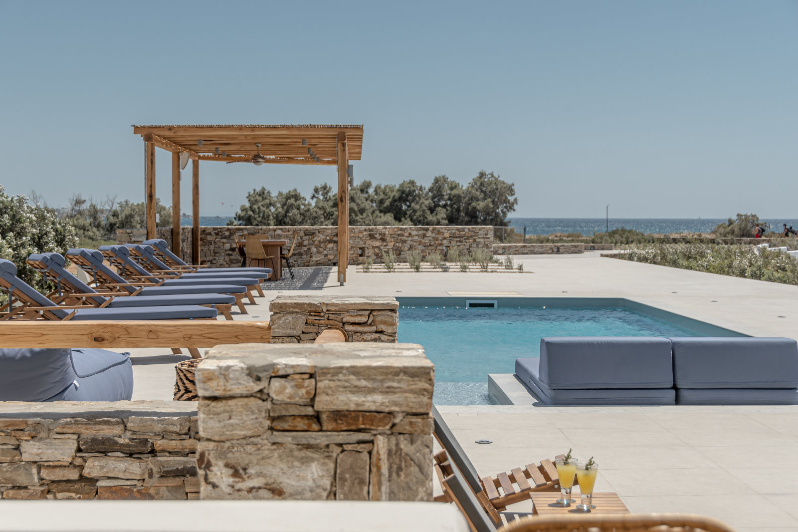 naxos luxury villas private pools