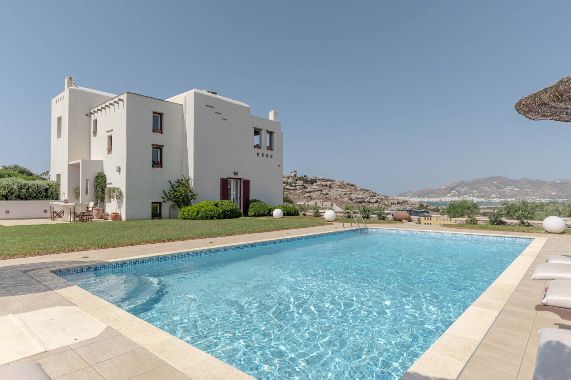 naxos villas with private pools