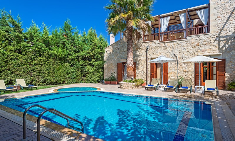 crete villas