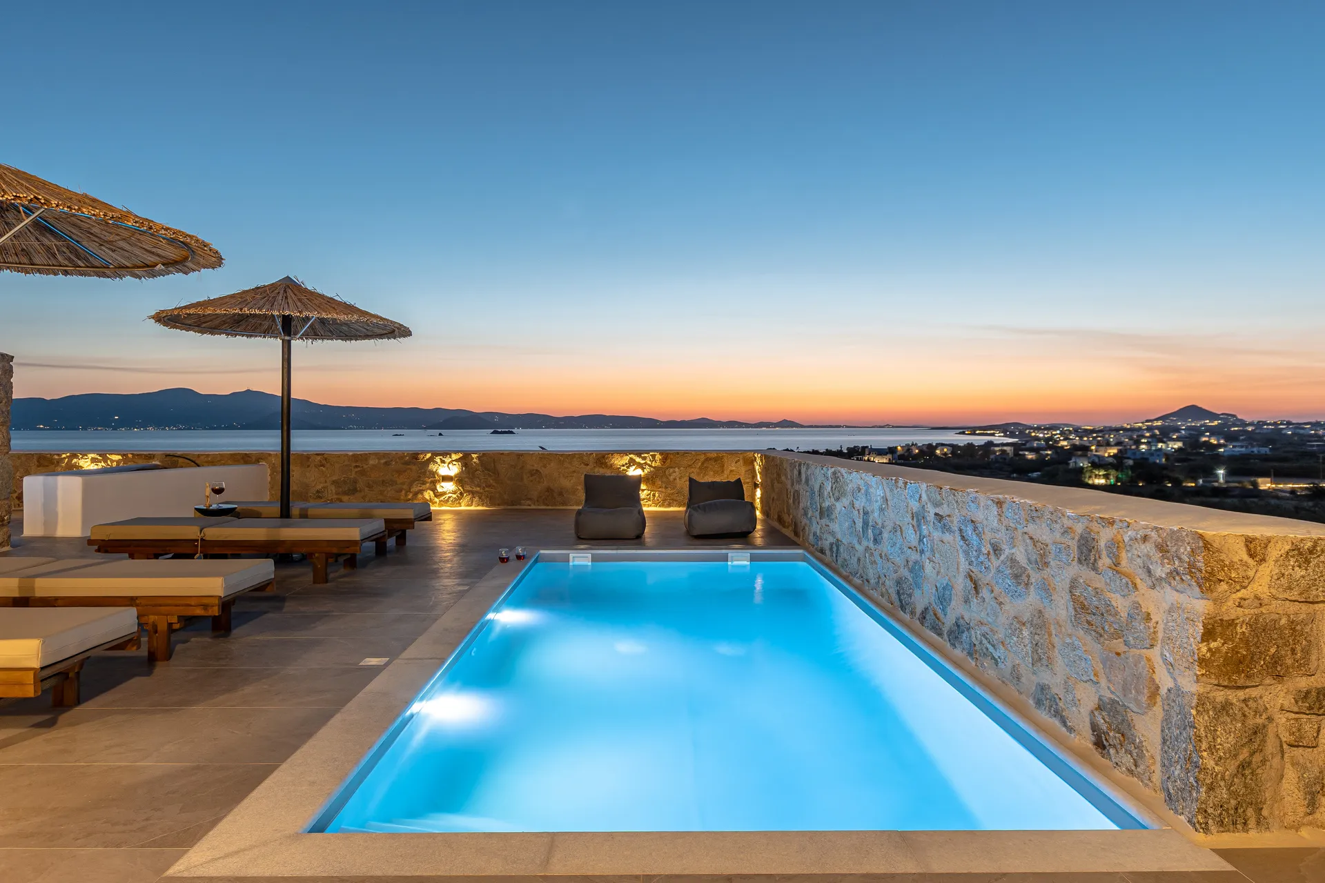 naxos plaka beach villas