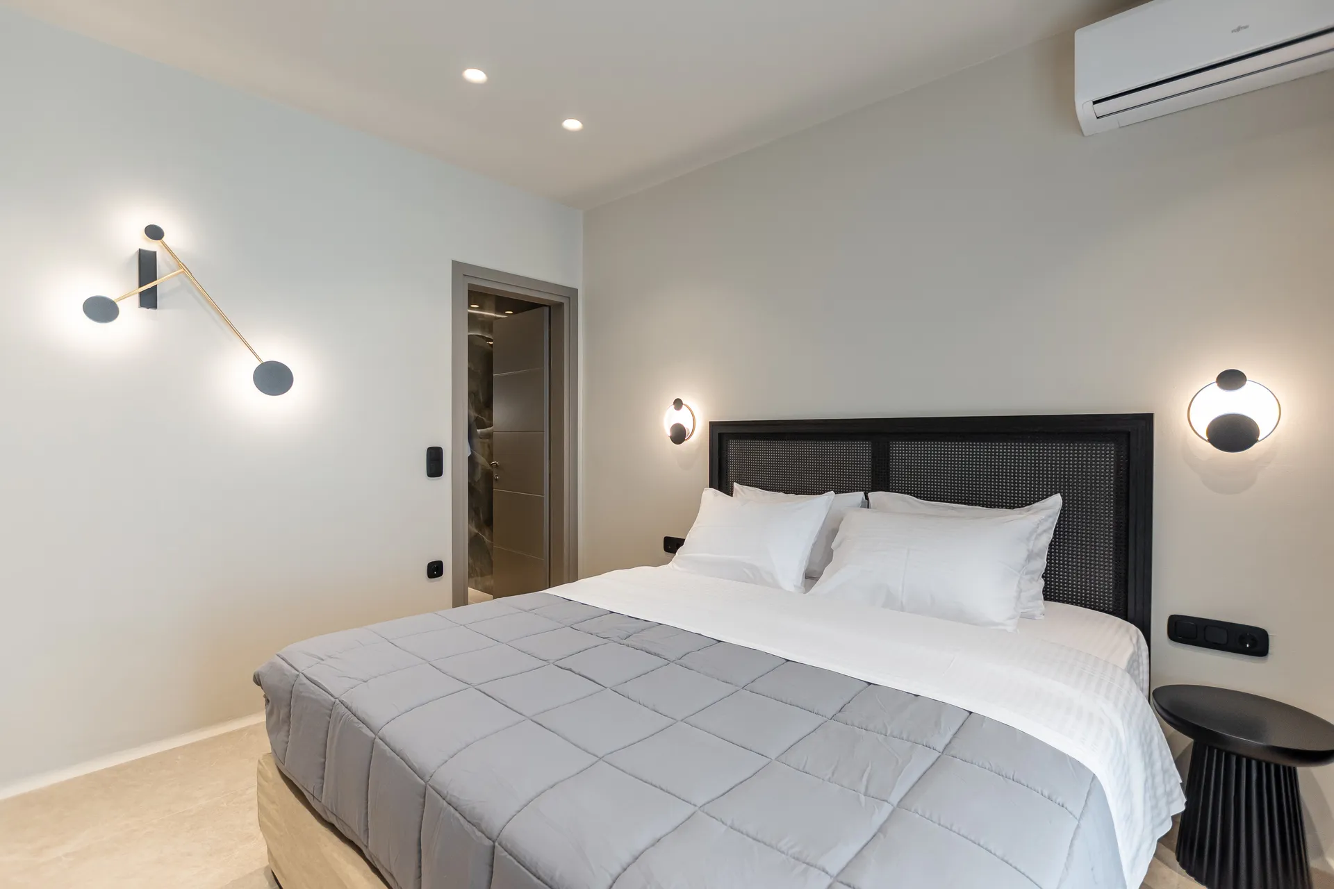 naxos plaka beach villas