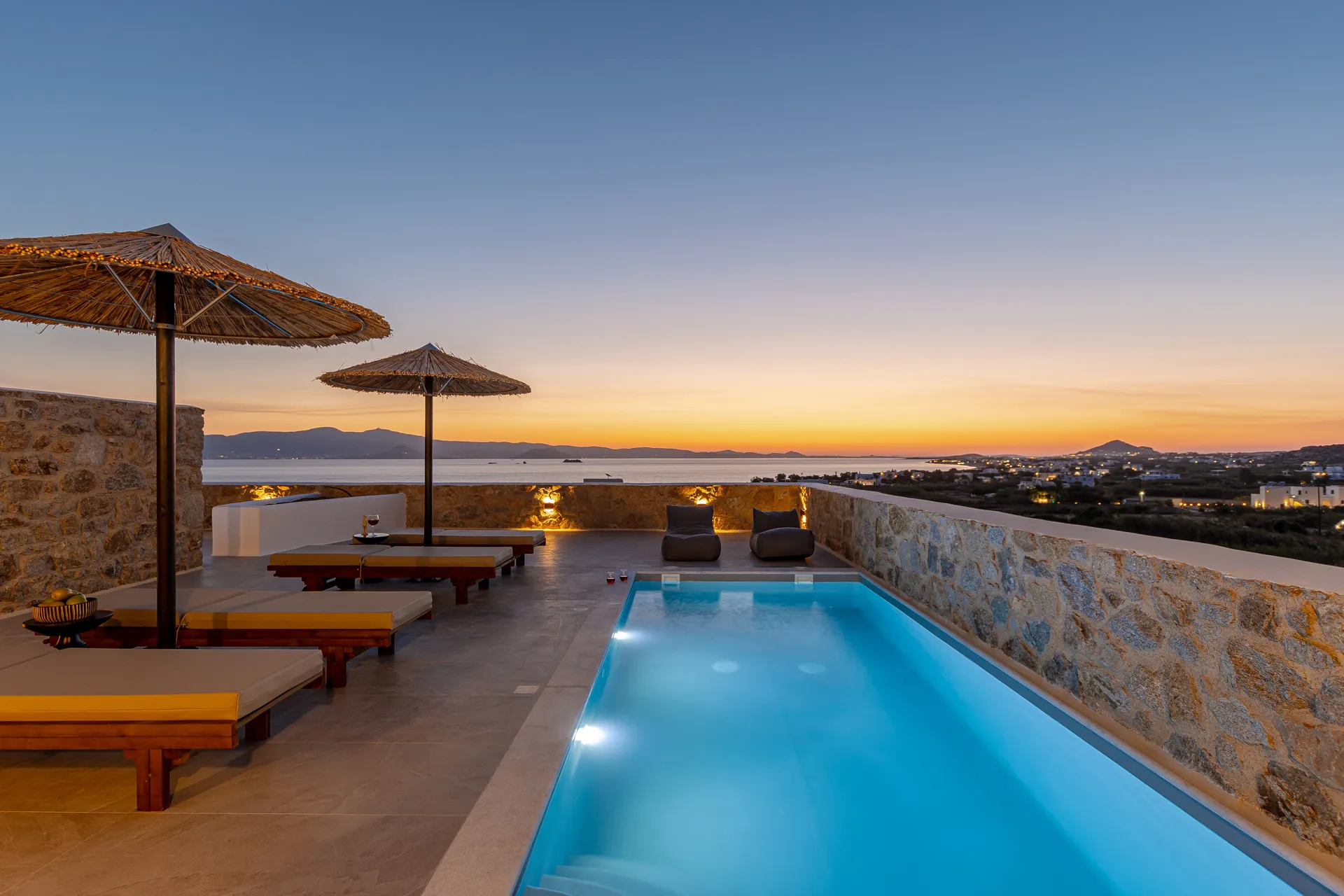 naxos plaka beach villas